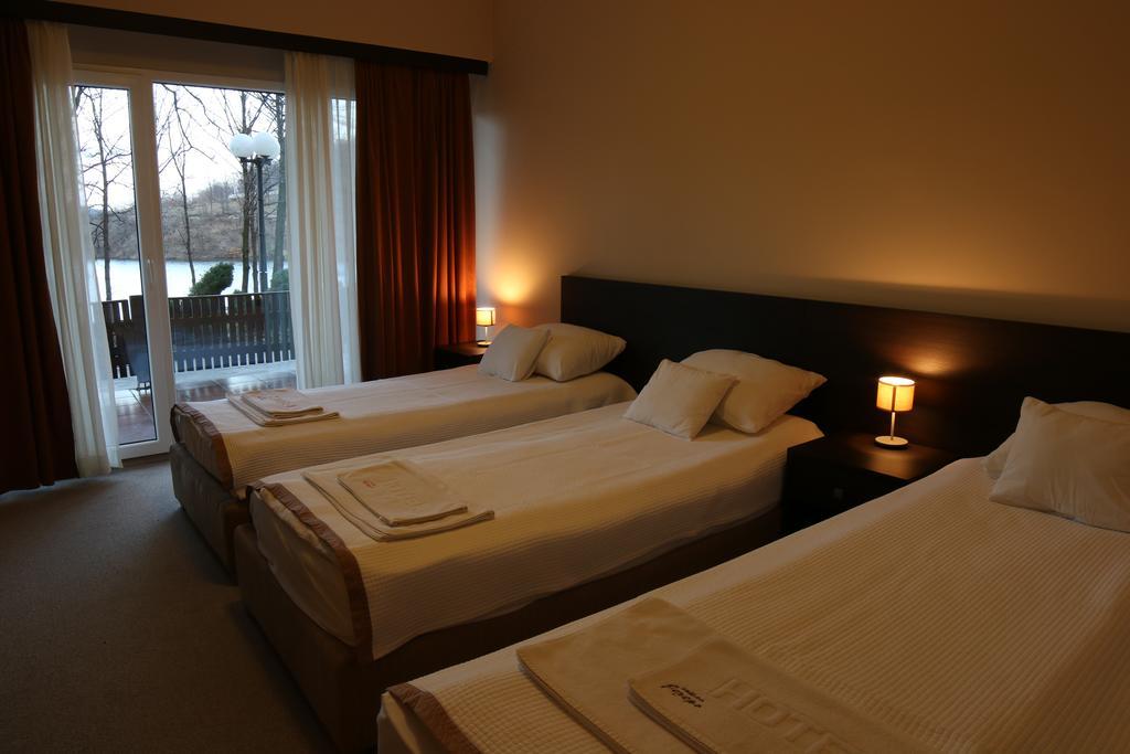 Hotel Jezero Bor Esterno foto