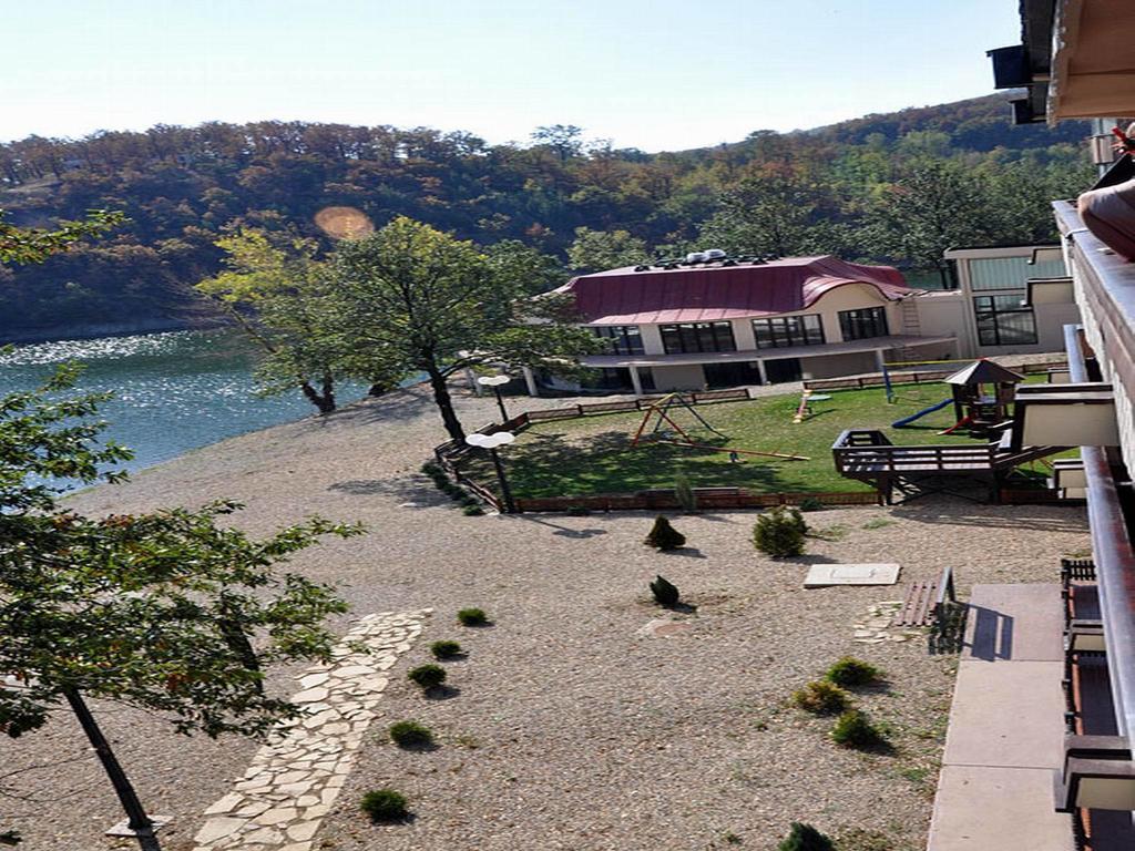 Hotel Jezero Bor Esterno foto